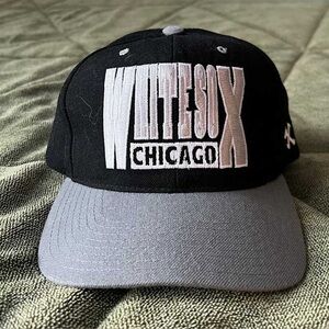 Vintage Chicago White Sox Drew Pearson Wool MLB Logo SnapBack Cap Blue